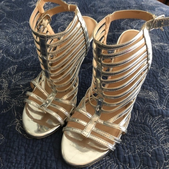 CHRISTIAN Siriano Size 6 Silver Cage Heels - Picture 2 of 5
